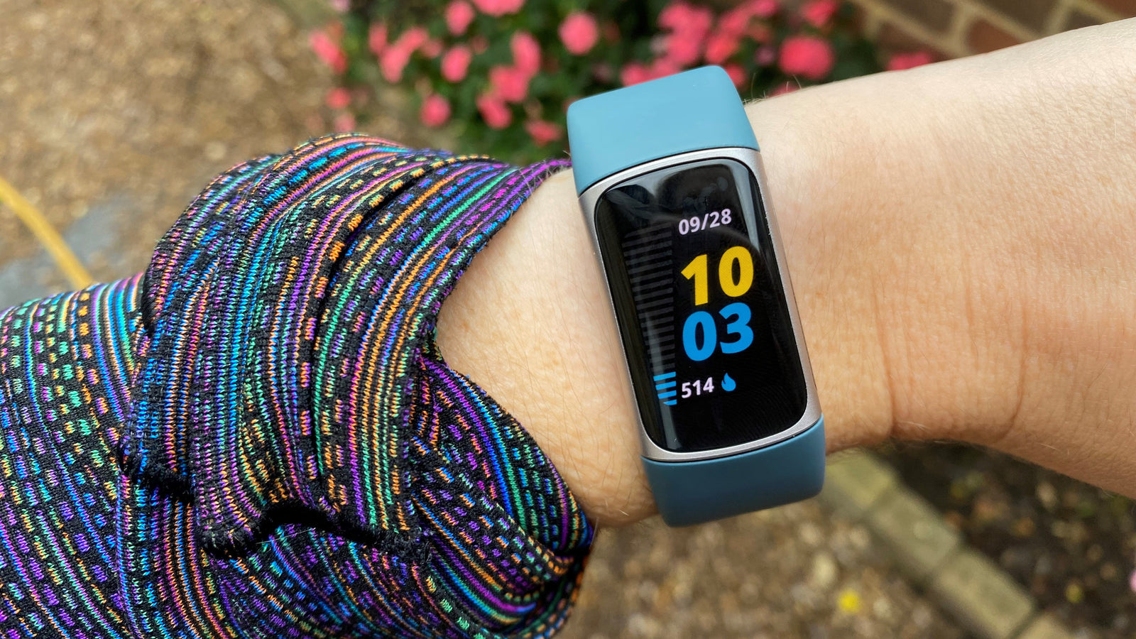 Fitbit Charge 5 - Should You Upgrade?-OzStraps