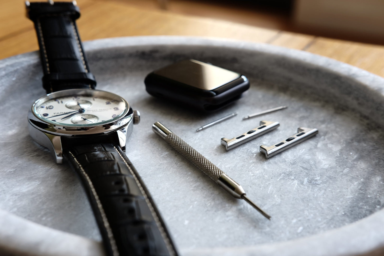 Apple Watch Bands - 3 Things You Need to Know - OzStraps