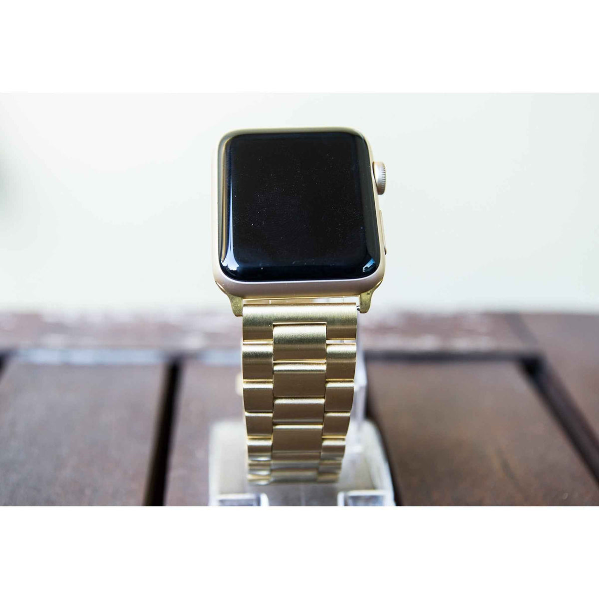 Gold Classic Stainless Steel Apple Watch Band