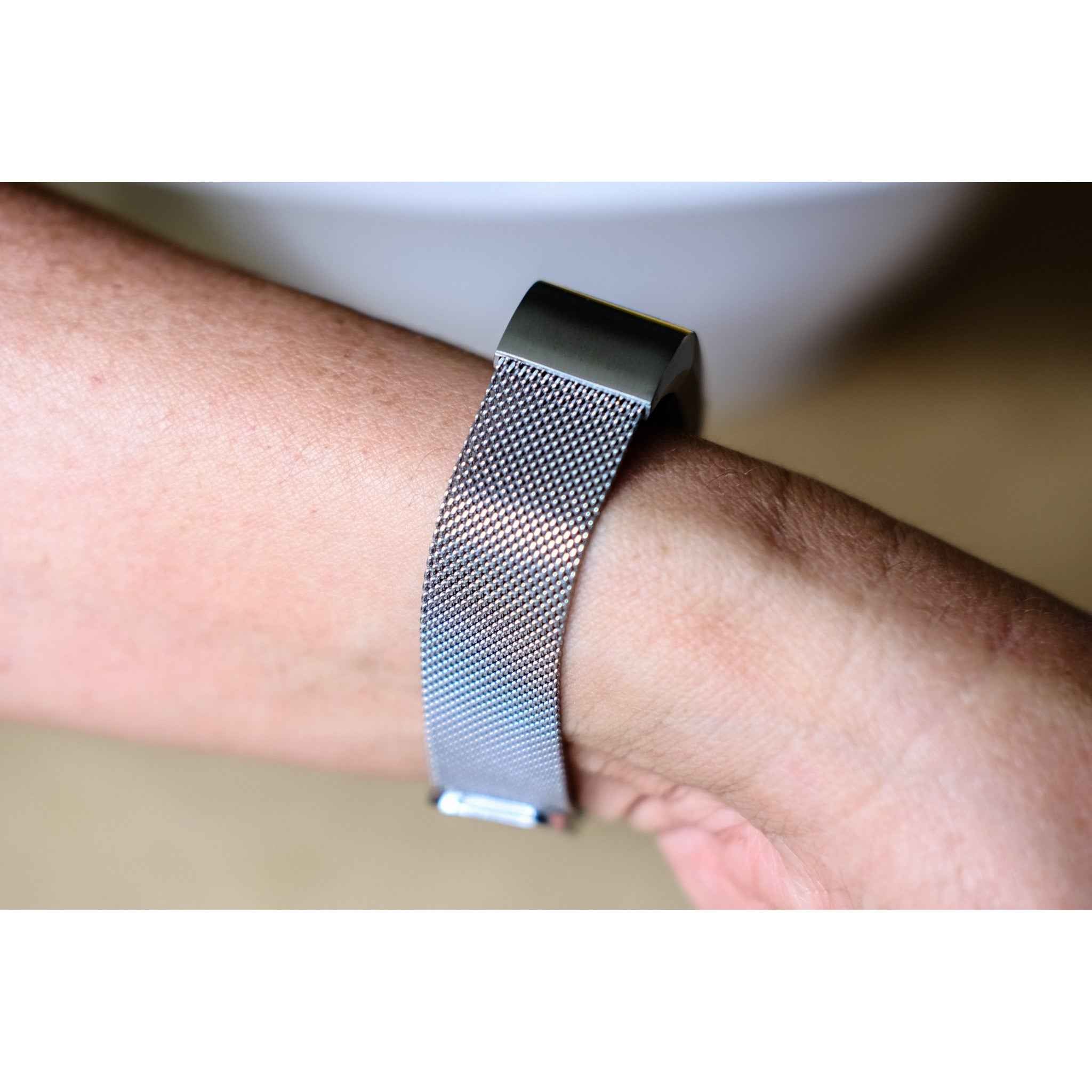 Stainless Steel Milanese Magnetic Mesh Loop Band – Fits Fitbit Charge 3 & 4, Unbranded, Classic Style